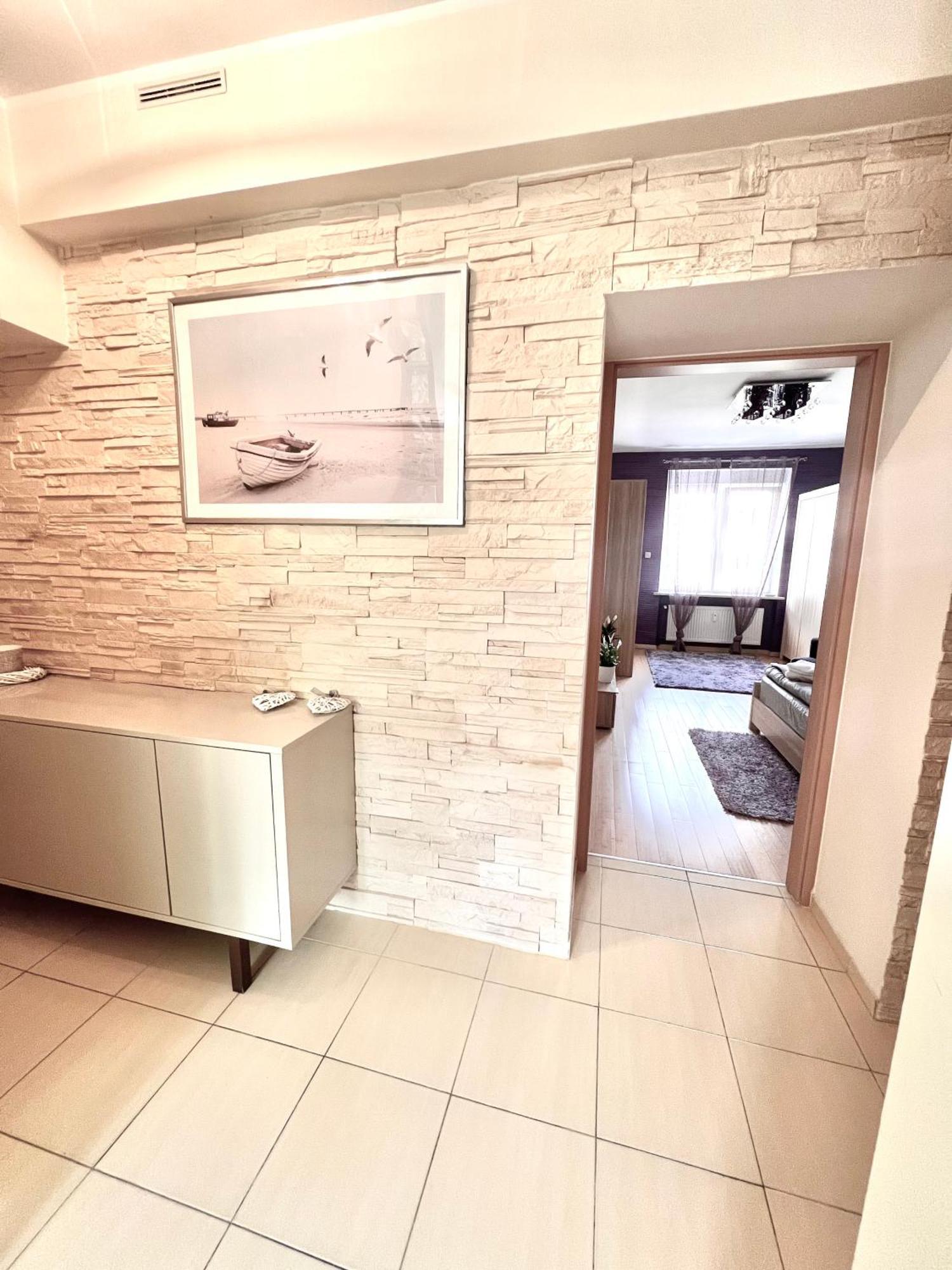 Apartament Na Wzgorzu Apartment กดิเนีย ภายนอก รูปภาพ